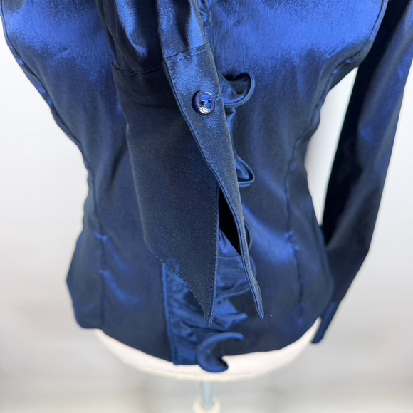 Samuel Dong Blue Satin Wired Ruffle Button Top Blouse Stretch Artsy Chic Size 8 - Picture 6 of 13